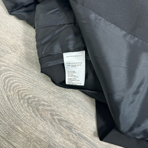 AKRIS Punto Wool Blend Blazer Jacket Suiting Size 6 Black Hook Front Vintage - Picture 10 of 15